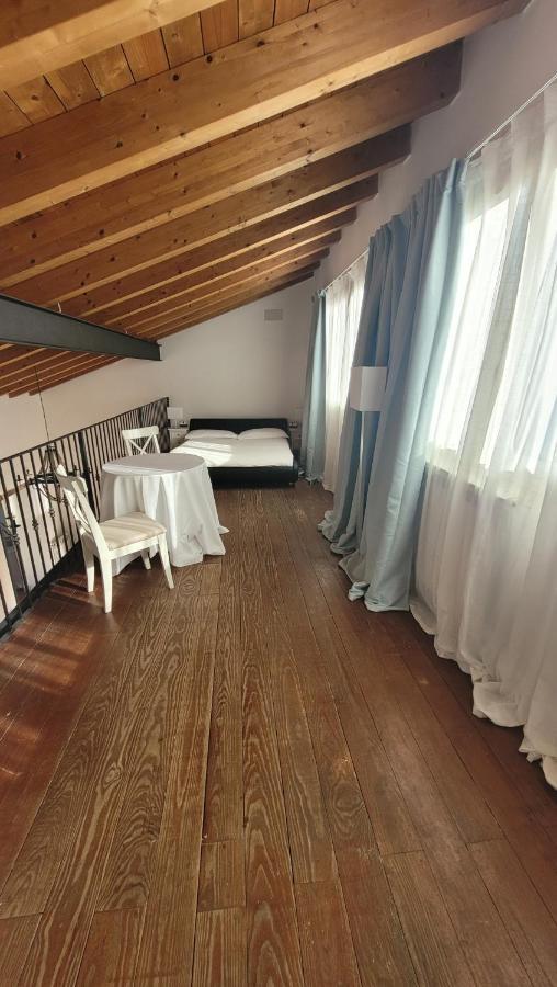 Charmerooms Villa Moroni La Depandance Stezzano Esterno foto